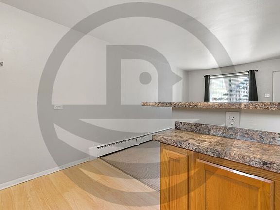 5th image of 2071 S Milwaukee St Unit 3