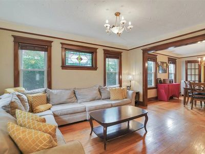 526 Oregon Ave, Cliffside Park, NJ, 07010