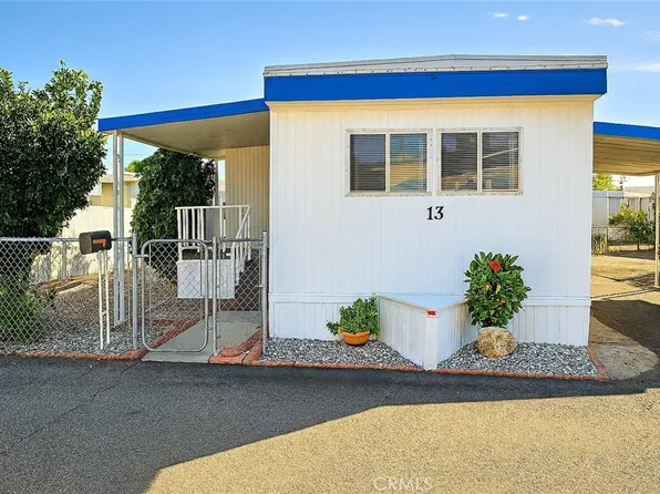 9847 Cedar Ave, Bloomington, CA 92316