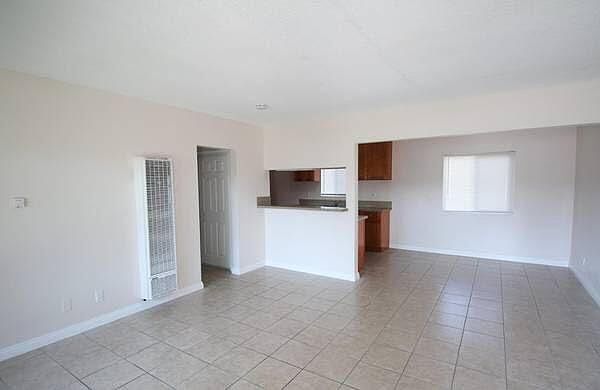 1st image of 6921 Adamson Ave #6923