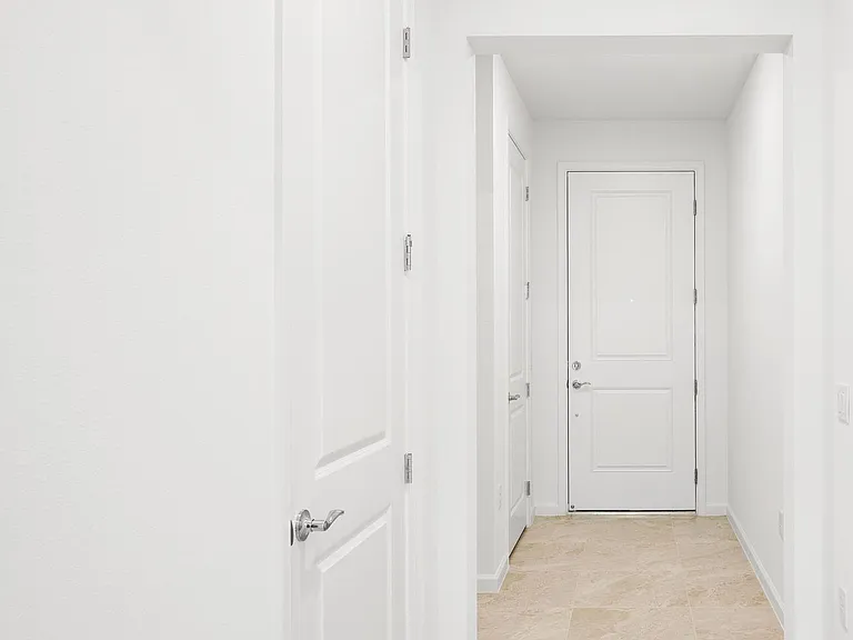 4333 Efendi Dr — Photo 6