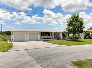 1561 Riverside Dr, Melbourne, FL 32935