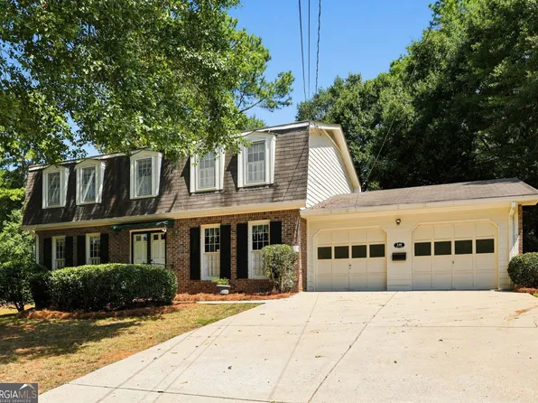 110 Jade Cove Cir, Roswell, GA 30075