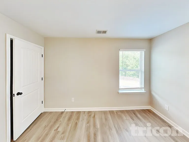 11023 Station Dr — Photo 11