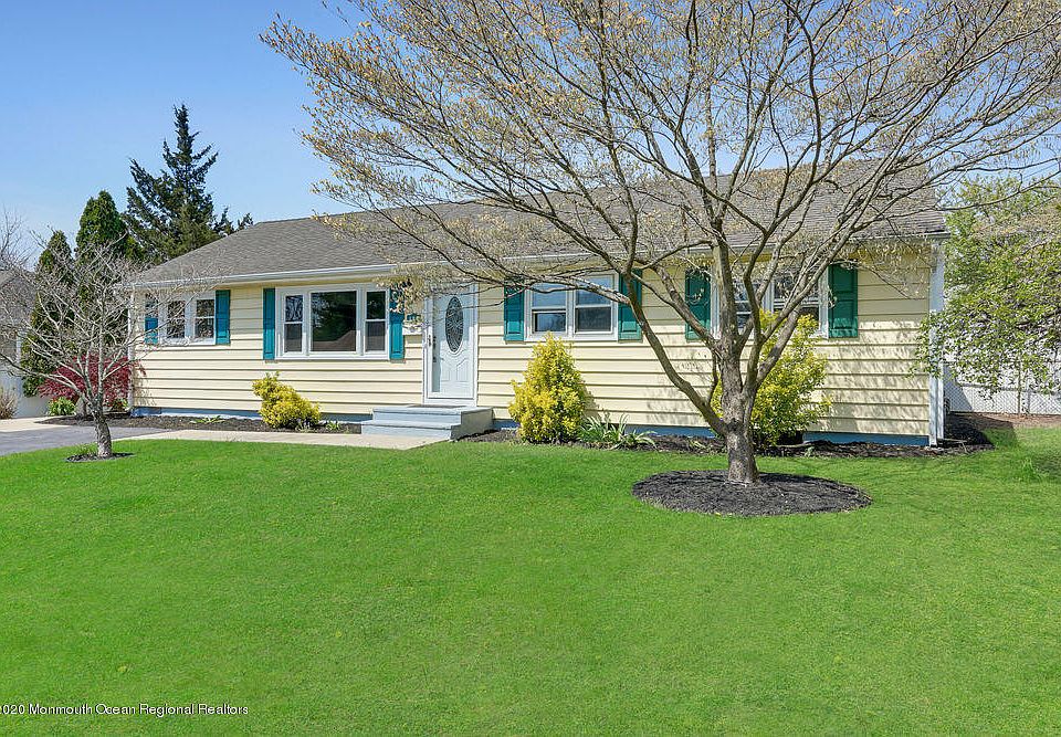 1st image of 198 Carol Dr