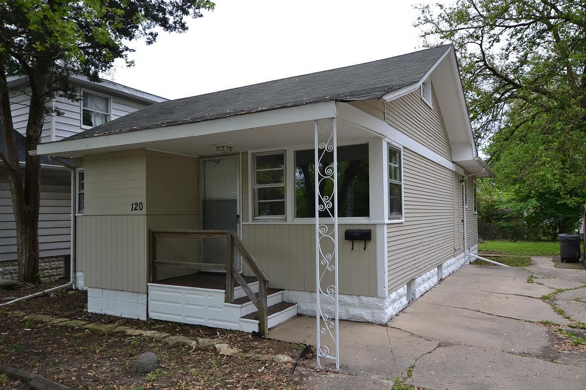 120 S Briggs St, Joliet, IL 60433 Zillow