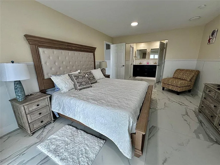 12000 W Bayshore Dr — Photo 17