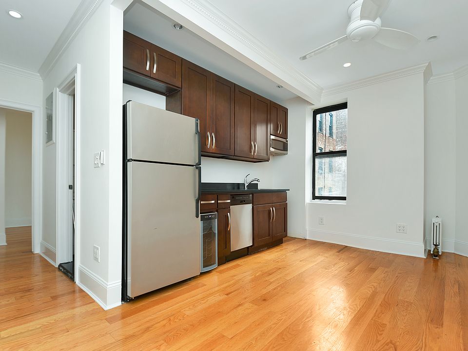 1st image of 1059 Union St APT 3C