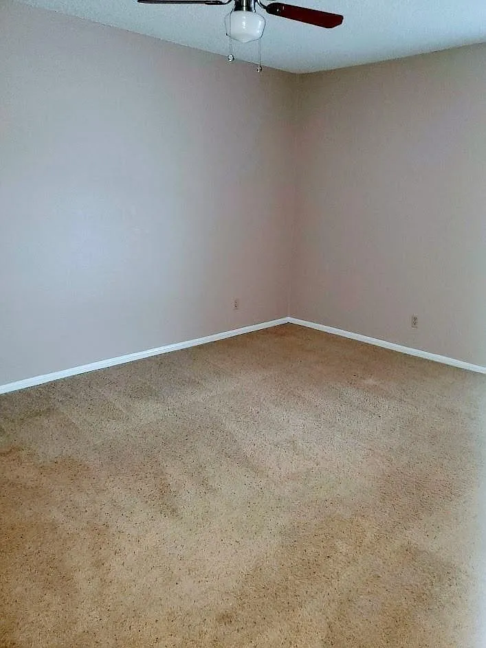 2 bed, 2.0 bath, 778 sqft, $1,375 — Photo 4