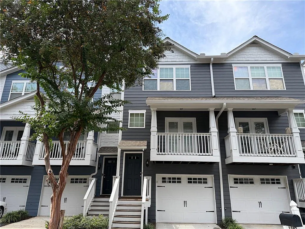 3 bed, 3.5 bath, 1326 sqft, $2,350 — Photo 1