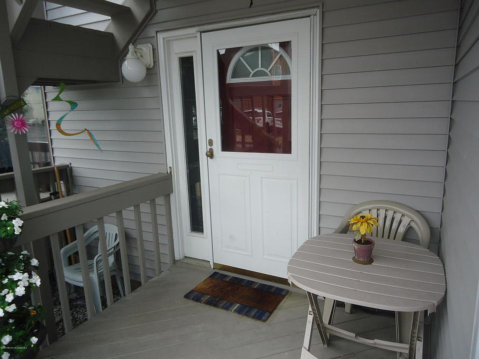 1st image of 1019 Boulevard Unit 1