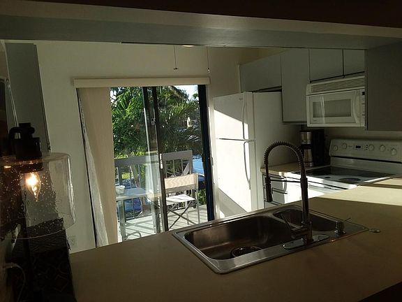 2nd image of 1405 S Federal Highway # 132 Fl 2nd