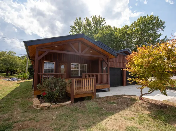 295 College St, Spencer, TN 38585