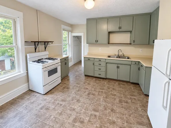 215 3rd Ave NE #2, Saint Cloud, MN 56304