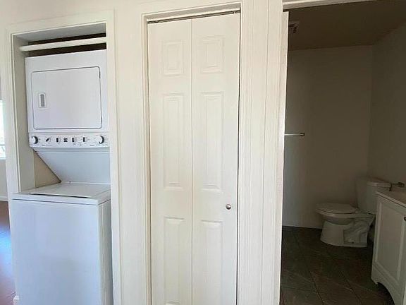 4th image of 341 S 17th St #3