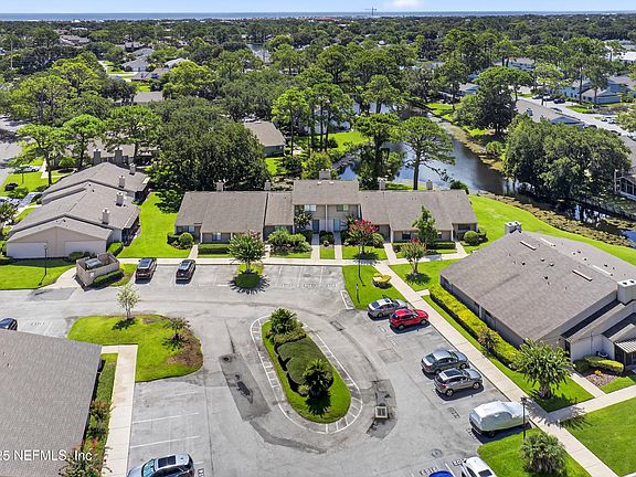 4th image of 2086 SANDPIPER Court