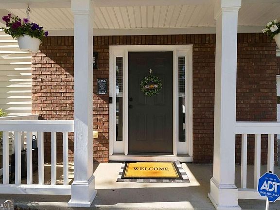 2nd image of 2800 General Lee Way