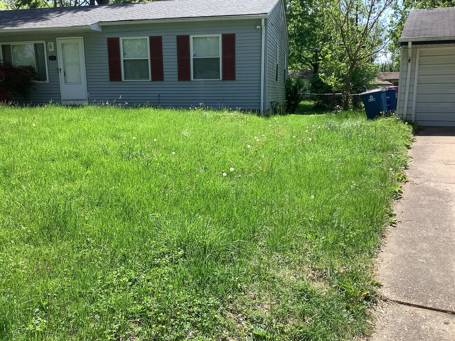 3 bed, 1800 sqft, $1,600 — Photo 1