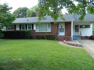 540 Pierpont Avenue Ext, Spartanburg, SC 29303