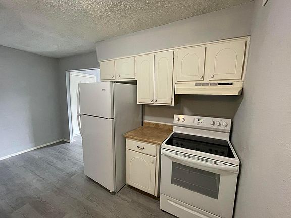 5th image of 7203 Melrose Ln APT 9