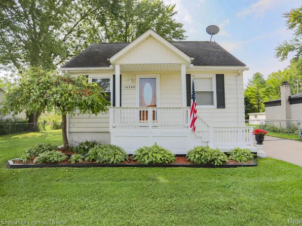 14566 Hoerning Ave, Warren, MI 48088