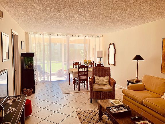 5th image of 2000 S Federal Hwy APT 104