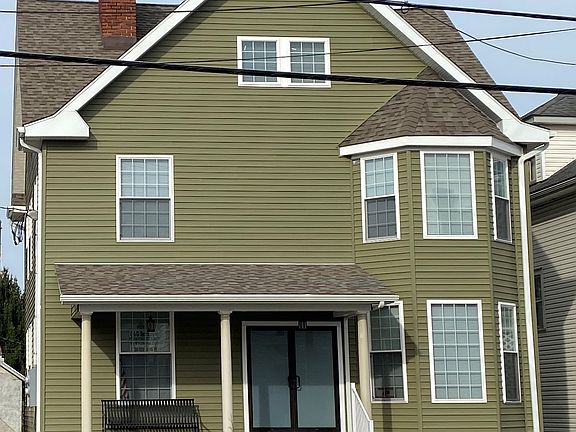 2nd image of 358 Kingwood St