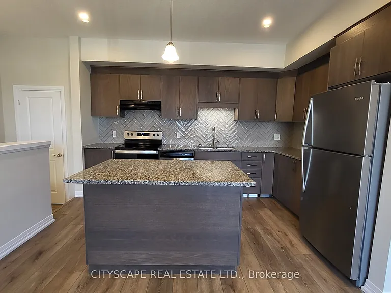 261 Woodbine Ave #C053 — Photo 9