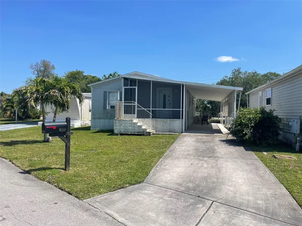 8540 SW 23rd Place, Davie, FL 33324