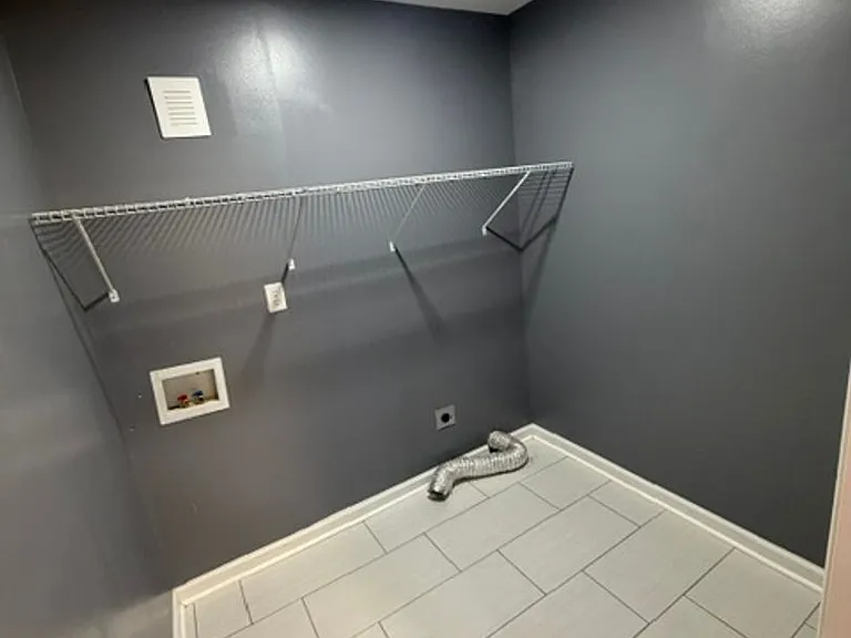 2903 Anne St — Photo 13