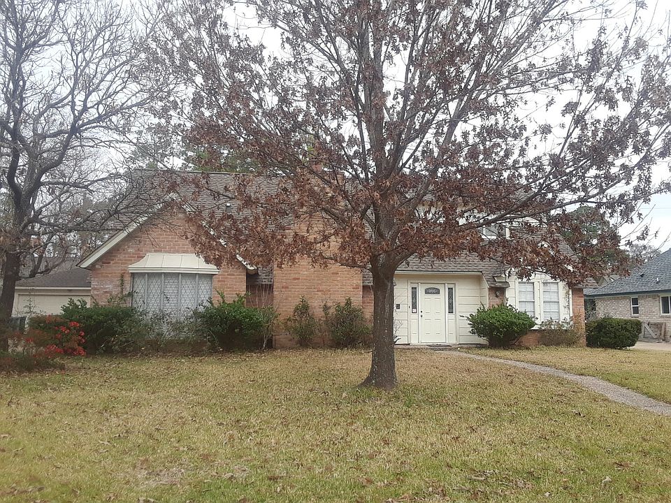 1st image of 12002 Oakcroft Dr