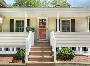 77 Homeward Ave, Uxbridge, MA 01569