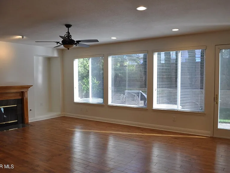 1596 Blue Canyon St — Photo 19