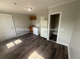 74 Court St APT 5, Bangor, ME 04401