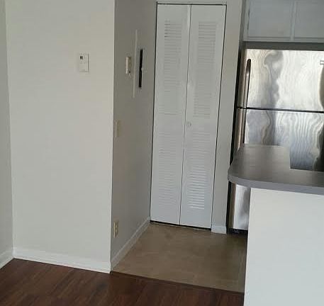 3rd image of 728 Executive Center Dr APT 15