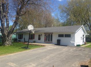 20 Oswego Ln, Plattsburgh, NY 12901
