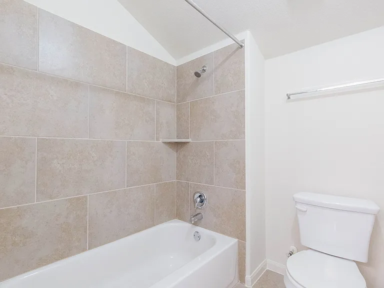 1620 Bryant Dr #2104 — Photo 19