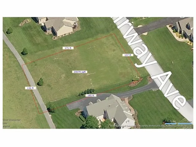 17 Fairway Ave photo 1