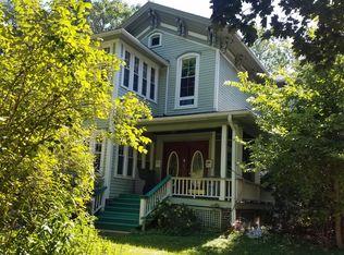 705 W Healey St APT 2, Champaign, IL 61820