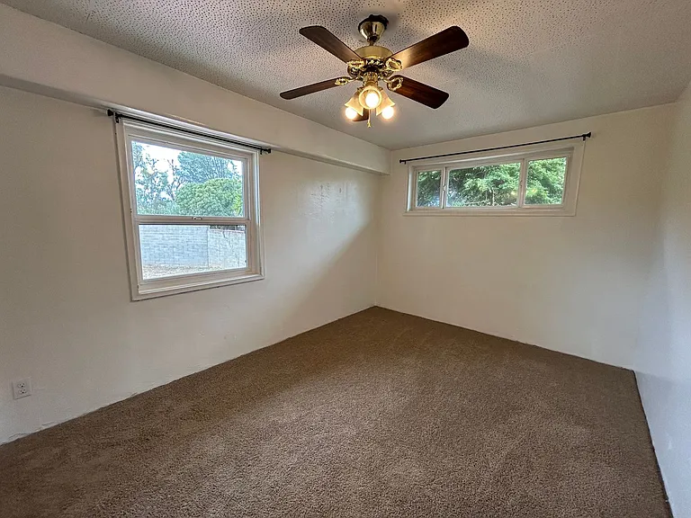 5074 La Dorna St — Photo 23
