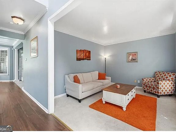 2nd image of 9291 Carillon Ct