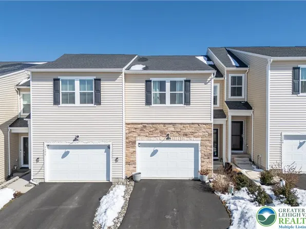 7592 Clayton Ave, Coopersburg, PA 18036