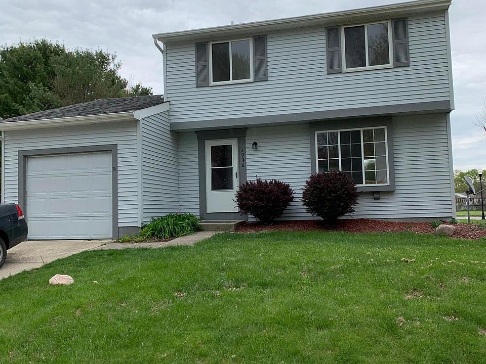 1st image of 2936 Chatsworth Way