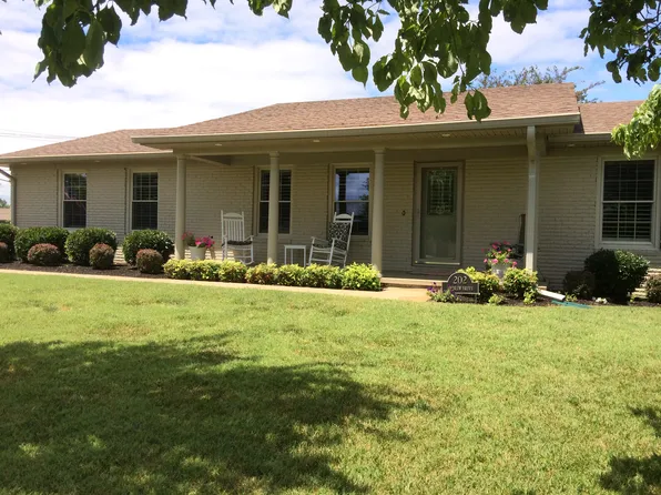 202 Andrew Dr, Hopkinsville, KY 42240