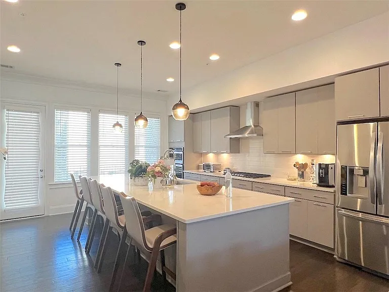 6735 Encore Blvd — Photo 13