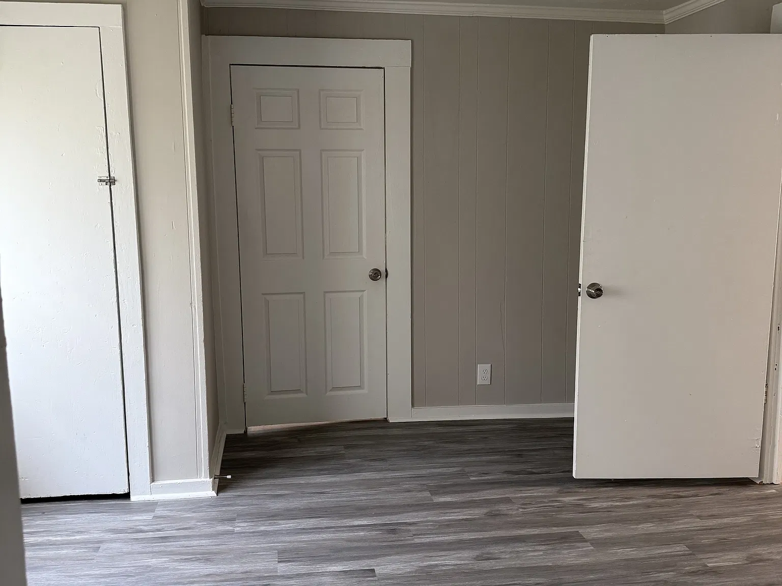 102 Oak Lane - 1 — Photo 4