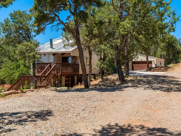 36 Sandia Park Ln, Sandia Park, NM 87047