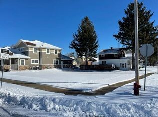 3821 7th Ave, Kenosha, WI 53140