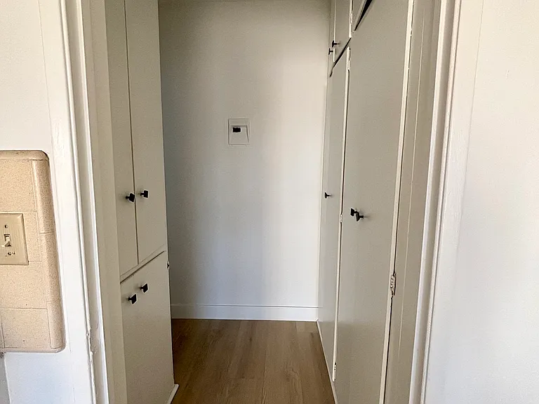 16640 Crenshaw — Photo 14