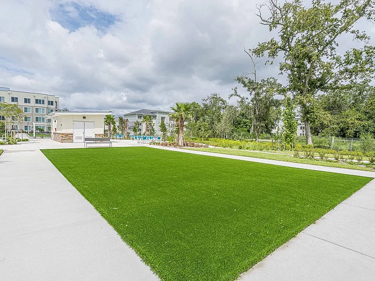 Heron Ridge 62+ Apartments — Photo 7